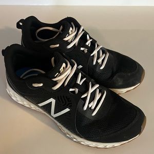 New Balance Fresh Foam 3000 v5 turf